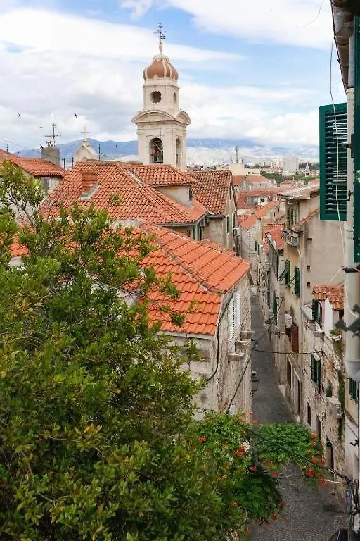 Apartment Duje Split 0*,  Croatia